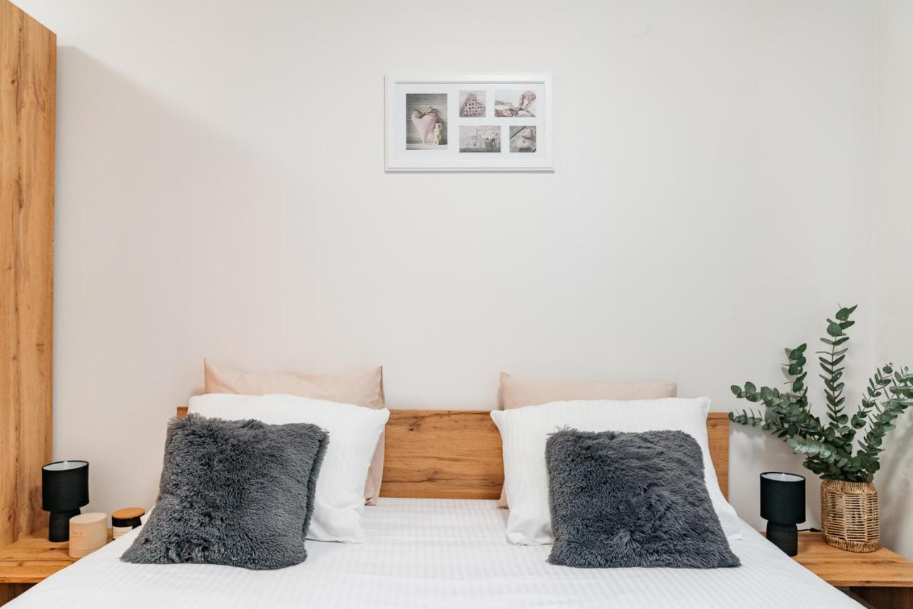 Cosy Apartment - Loftaffair Краків Екстер'єр фото